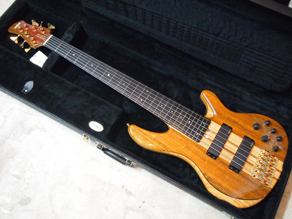 藤沢市のお客様からYAMAHA TRB-6PⅡ 6弦ベースを出張買取致しました 